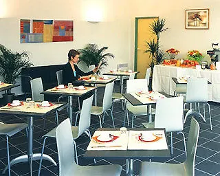 托尔西公寓式酒店