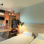 Apparthotel Torcy 3* 토르시