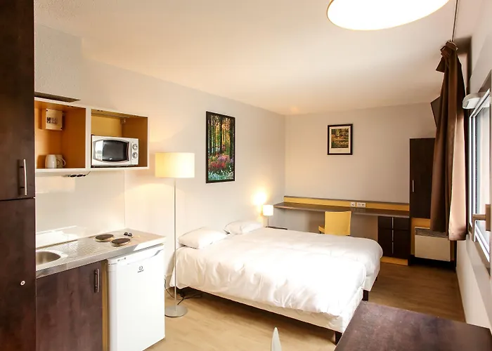 Apparthotel Torcy 3*